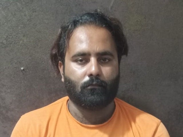 Ad accused Faisal Mumtaz arrested for sexually harassing a woman