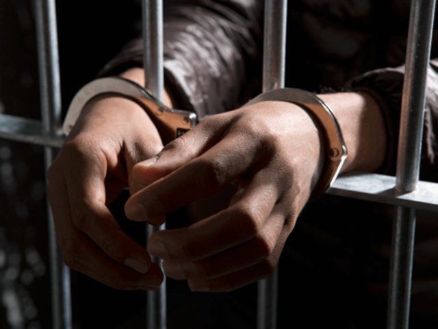 Karachi;  Brother and two nephews involved in the murder of police officer arrested