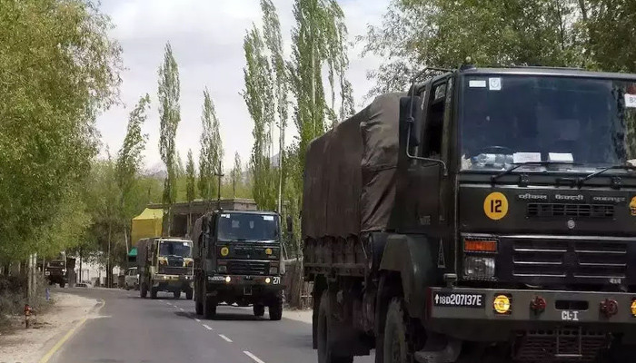 An Indian army vehicle fell into the river