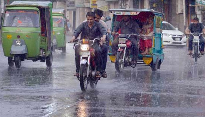 Chance of rain in different parts of the country from tonight