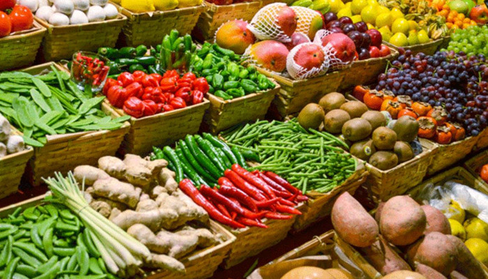 Fluctuations in prices of vegetables and fruits