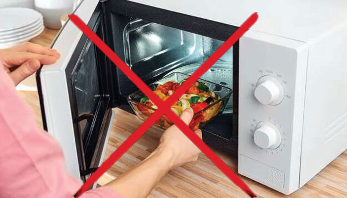 Foods that should never be reheated in the microwave