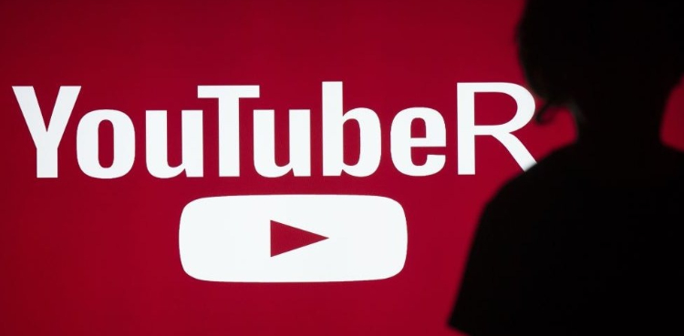 Income tax raid on YouTuber's house earning Rs