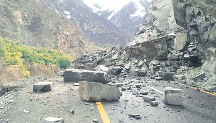 Landslide on Baltistan highway, 3 passengers killed