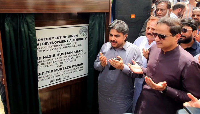 Local Government Minister and Mayor Karachi laid the foundation stone