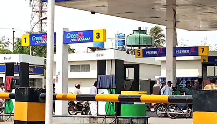 Petroleum dealers' announcement to close petrol pumps from July 22