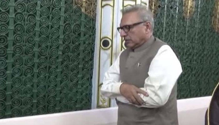 President Arif Alvi's visit to Rasool's grave