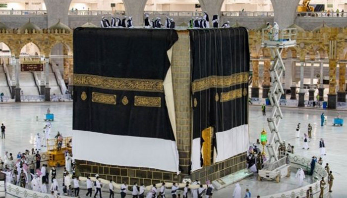 The cover of the Kaaba will be changed on the 1st of Muharram