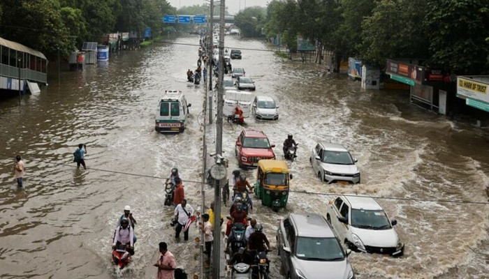 The flood situation continues in the Indian capital New Delhi