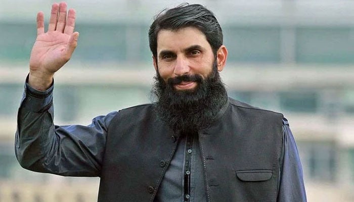 When there is a match between Pakistan and India, politics starts, Misbah-ul-Haq