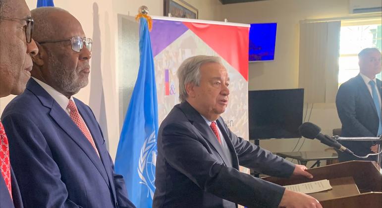 ‘Generations of Haitians’ at risk, warns Guterres, calling for international force to help quell gang violence