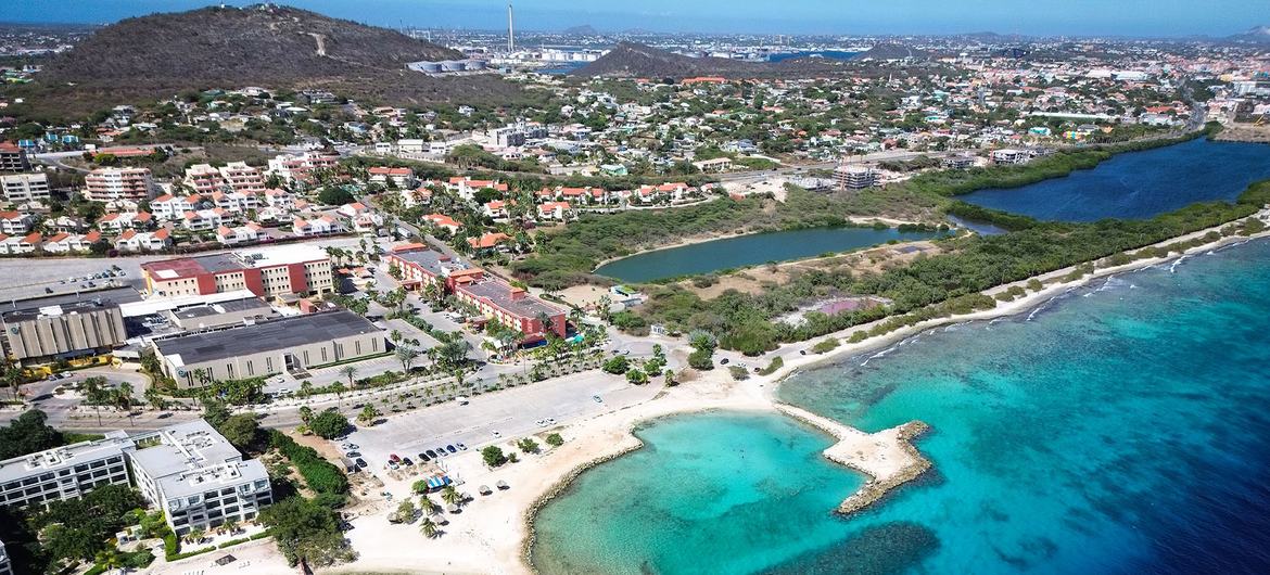 Curaçao is a popular Caribbean tourist destination. Curaçao is a popular Caribbean tourist destination.