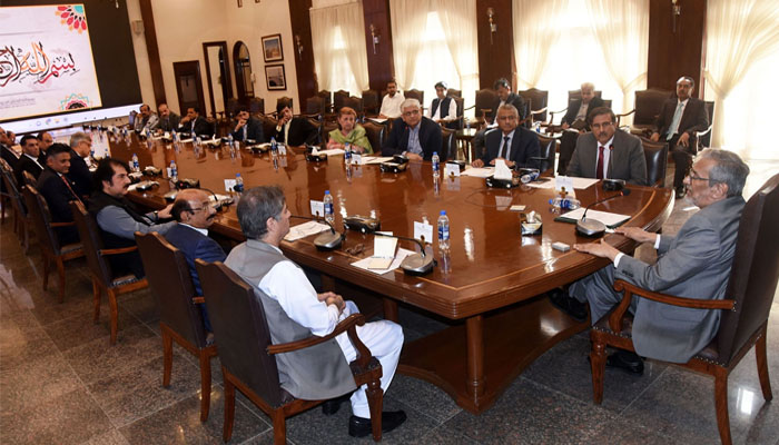 Caretaker Sindh government's decision to end street crime and improve governance Caretaker Chief Minister Sindh is presiding over the cabinet meeting.