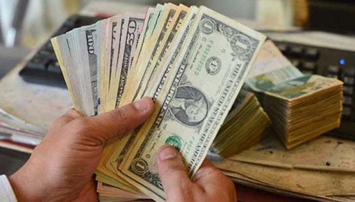 The dollar was close to 300 in the interbank market and 306 in the open market The dollar was close to 300 in the interbank market and 306 in the open market