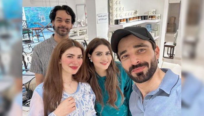 Nemal Khawar and Hamza Ali Abbasi new pictures viral