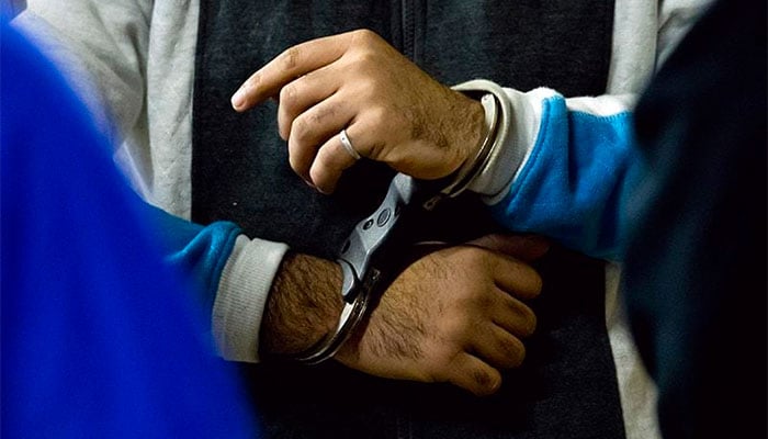 3 suspects, including a woman involved in burning a young man alive, were arrested in Lahore 3 suspects, including a woman involved in burning a young man alive, were arrested in Lahore