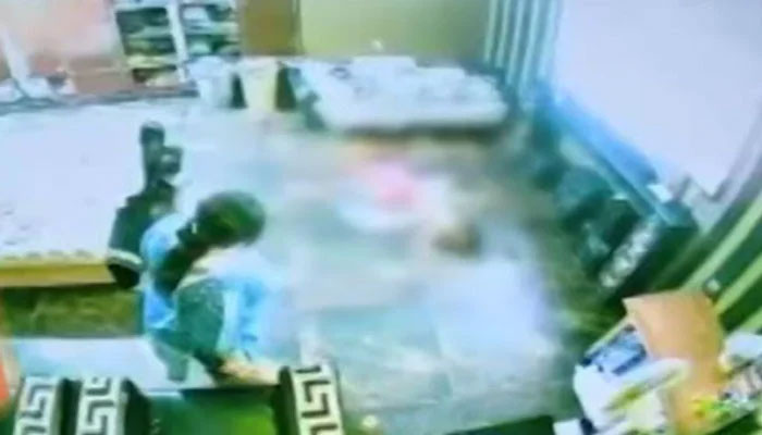 The samples of 5 more employees of the haveli were taken in the case of child abuse File photo