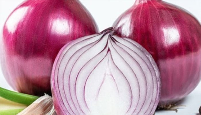 How important is onion consumption to stay healthy? File photo