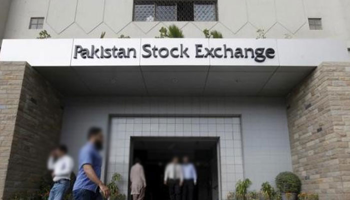 The PSX 100 index fell by 525 points The PSX 100 index fell by 525 points