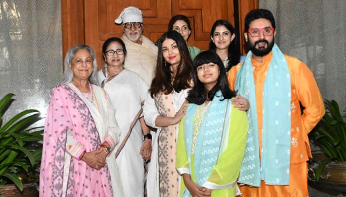 Who tied Amitabh Bachchan's rakhi? Photo, X