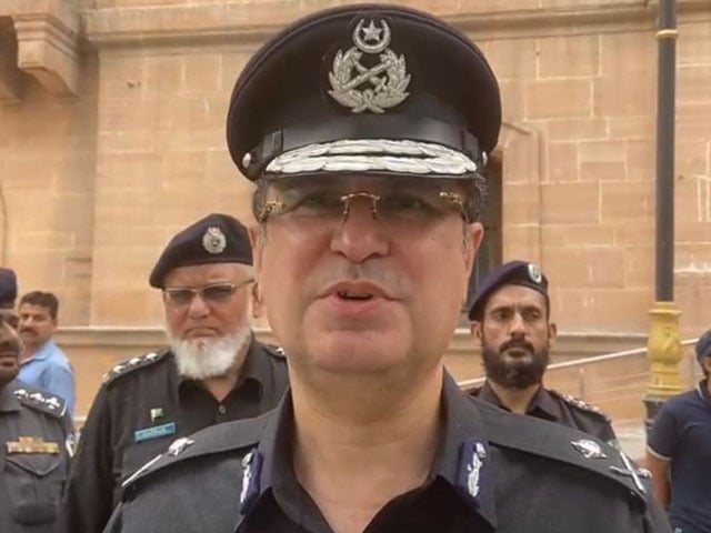 Restoring law and order is the first priority, people's hope will not be lost, IG Sindh