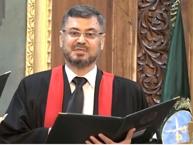 Chief Justice Peshawar High Court Muhammad Ibrahim Khan took oath of office Governor Khyber Pakhtunkhwa Haji Ghulam Ali took oath of office from Justice Muhammad Ibrahim Khan as the Chief Justice of Peshawar High Court.