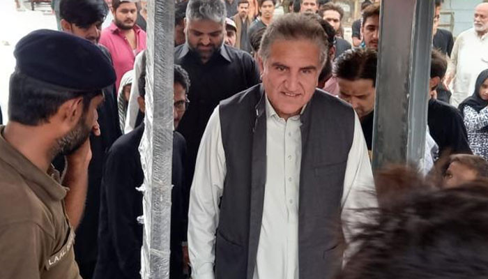 Adjournment in hearing of cipher case against Shah Mehmood Qureshi