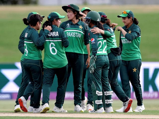 PCB central contract announcement for 20 women cricketers