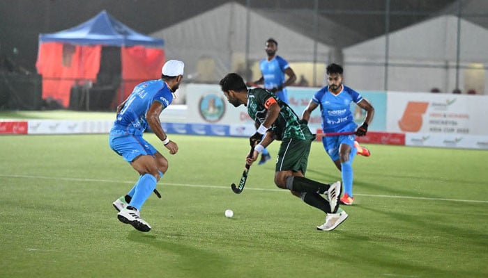 Pakistan defeated India 4-5