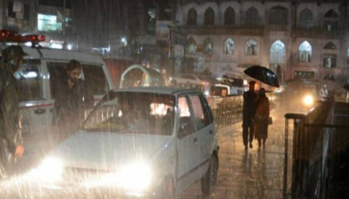 Rain all night in Lahore and Gujranwala, no electricity