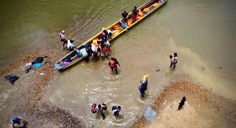 Spike in dangerous Darién jungle crossings underscores need for safe migration pathways, say UN agencies