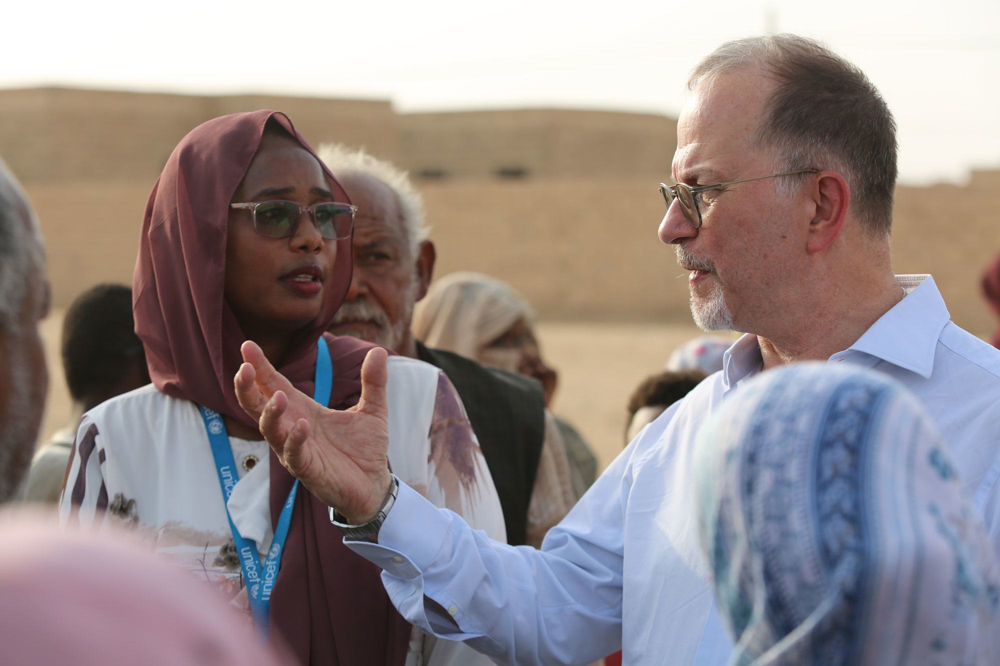 Ted Chaiban, UNICEF Deputy Executive Director speaks to staff on the ground in Atbara in northeastern Sudan. Ted Chaiban, UNICEF Deputy Executive Director speaks to staff on the ground in Atbara in northeastern Sudan.