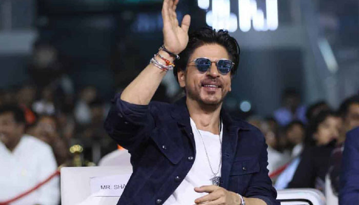 How did Shah Rukh Khan financially help 3 thousand families of Tamil Nadu?