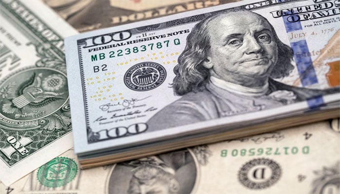 Dollar cheap in interbank —File photo