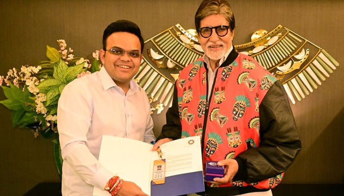 Amitabh Bachchan gets 'Golden Ticket' to watch World Cup matches