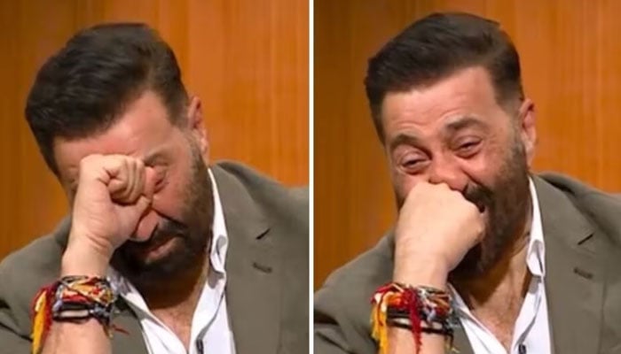 Sunny Deol is overwhelmed with love after the success of 'Ghadr 2' Sunny Deol is overwhelmed with love after the success of 'Ghadr 2'
