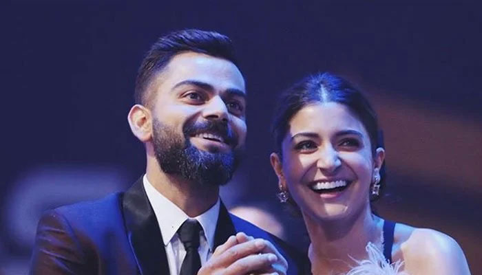 Anushka is also happy about Virat Kohli's century Anushka is also happy about Virat Kohli's century