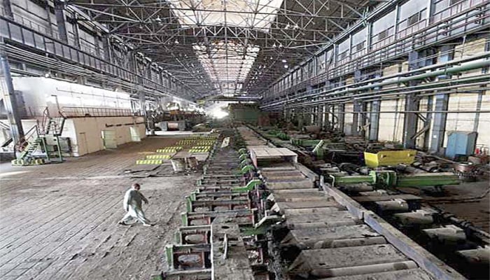 The employees of Pakistan Steel Mill, which has been closed for 8 years, will get salary this year as well —File photo