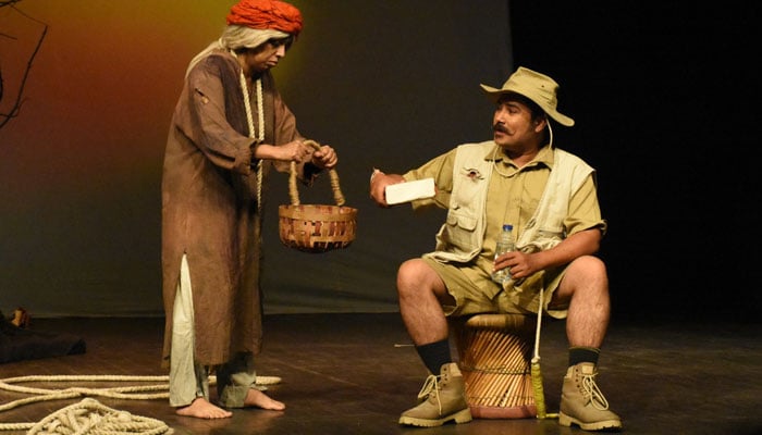 On the thirteenth day of the Pakistan Theater Festival, the theater play 'Insha Ka Inteer' was presented A large number of fans attended the play while appreciating the powerful performances of the actors.