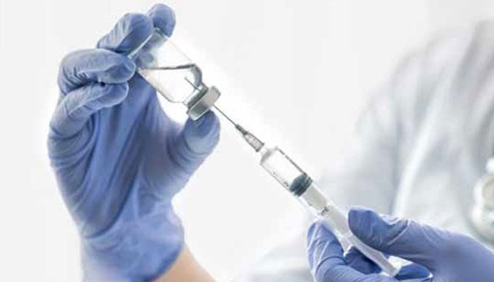 A 5-member committee has been formed to investigate the case of eye infection due to substandard injection Iconic photo