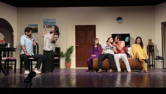 Pakistan Theater Festival, plays 'Gadha Mandi' and 'Dinner with Darling' make a splash