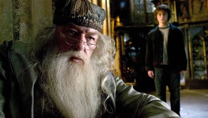 Michael Gambon, who played Albus Dumbledore in Harry Potter, has died