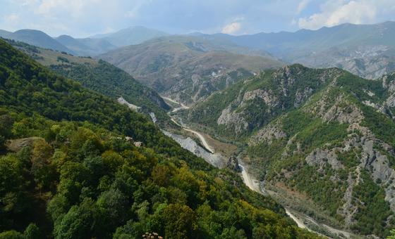 Karabakh: Azerbaijan must ‘guarantee the rights of ethnic Armenians’