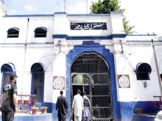 Khyber Pakhtunkhwa;  Prisoners serving their sentence in the jail have passed the matriculation examination