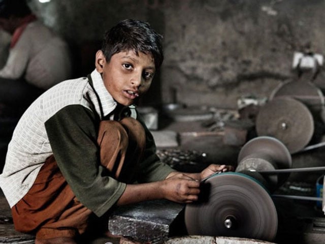 Crackdown to end child labor in Punjab, 15 people arrested for violating laws