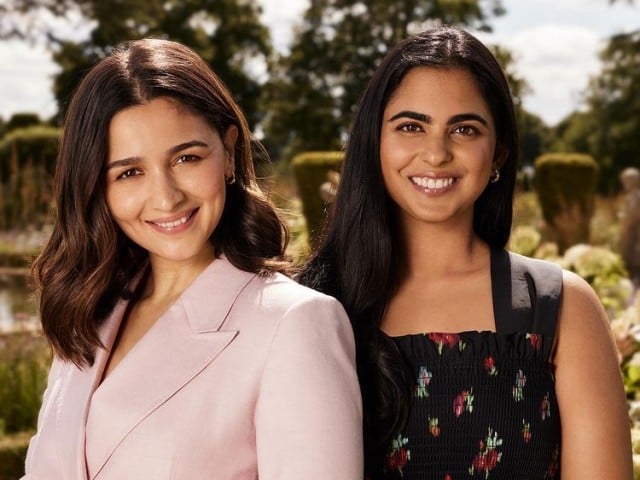 Alia Bhatt and Isha Ambani became business partners in a clothing brand Photo: Instagram