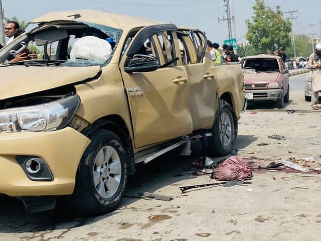 Bomb attack on FC vehicle in Peshawar, personnel martyred