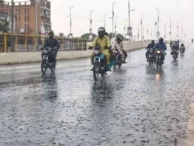 In Lahore, low-lying areas were flooded due to torrential rain Rain continues intermittently in the provincial capital