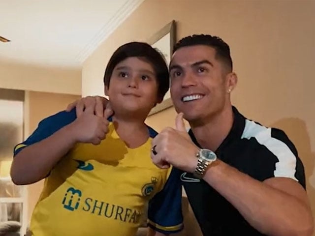 After the crying video went viral, the young fan was made to meet Ronaldo