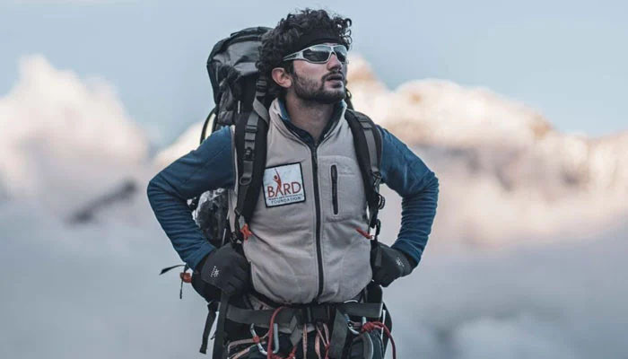 Another feat of Pakistani mountaineer Shahroz Kashif